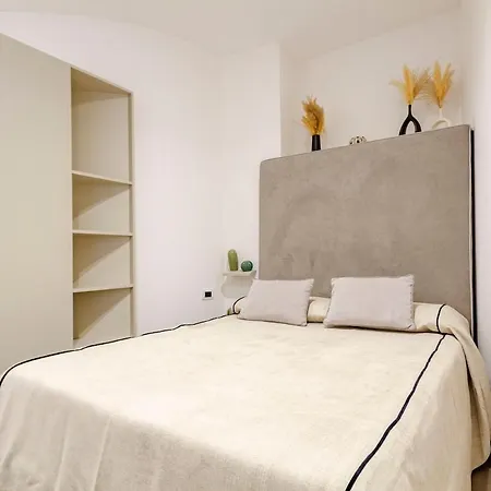 Duomo Stylish Double Near Metro Apartman Milánó